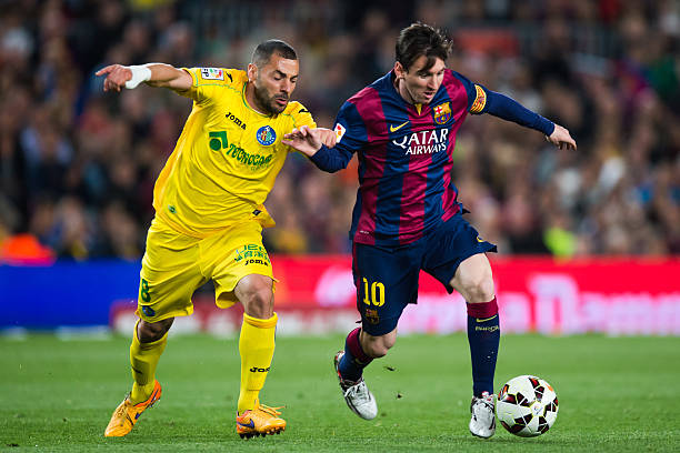 中场以高价 中场以高价