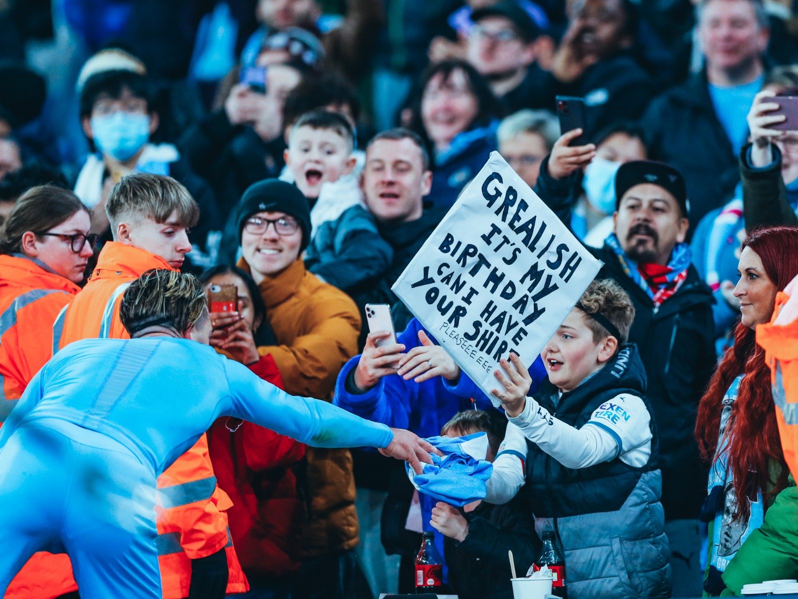 年轻球员在 年轻球员在